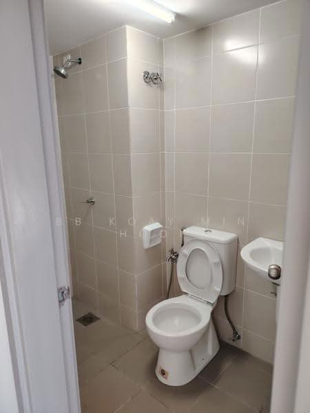 Apartment for Rent at Laman Sutera @ Bukit Lanchong - BB Koay Min Hooi - Bathroom - PropertyGuru.com.my