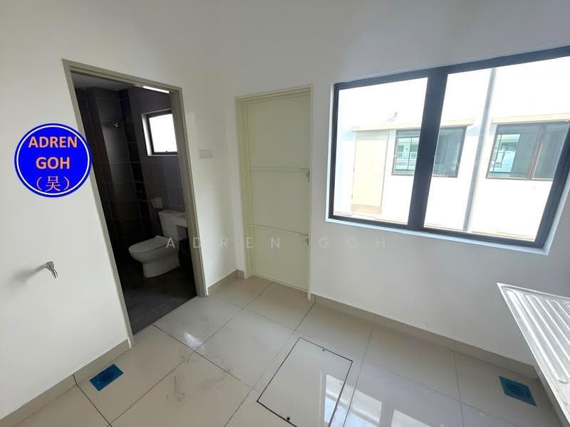 2-storey Terraced House for Rent in Seberang Perai (Penang) - Adren Goh - Bathroom - PropertyGuru.com.my