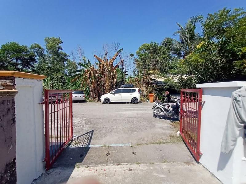1-storey Terraced House for Sale in Bandar Putera (Klang) - Hairi Halim - PropertyGuru.com.my