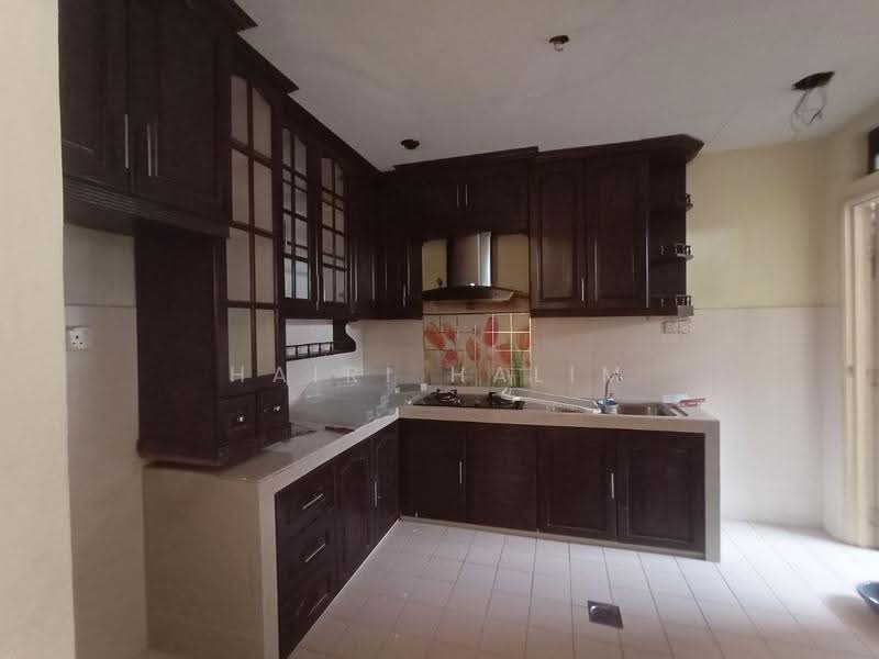1-storey Terraced House for Sale in Bandar Putera (Klang) - Hairi Halim - PropertyGuru.com.my