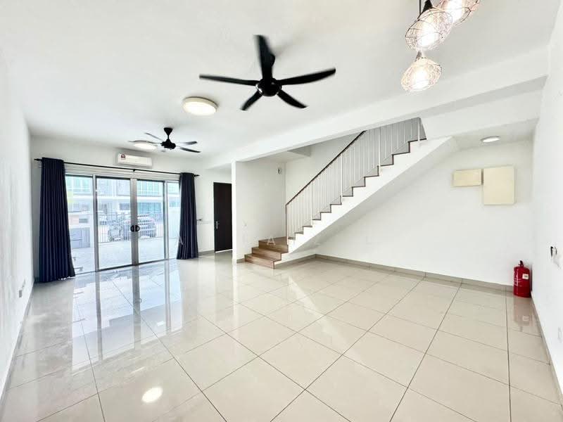 2-storey Terraced House for Sale in Taman Sepang (Sepang) - Ai Faizal - Living Room - PropertyGuru.com.my