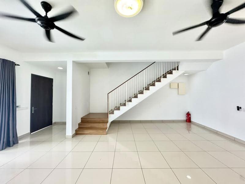 2-storey Terraced House for Sale in Taman Sepang (Sepang) - Ai Faizal - Interior - PropertyGuru.com.my