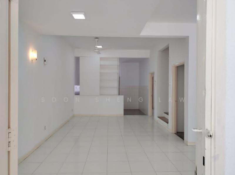 Rumah Teres 2-Tingkat untuk Dijual di TTDI Grove (Kajang) - Soon Sheng Law - Living Room - PropertyGuru.com.my