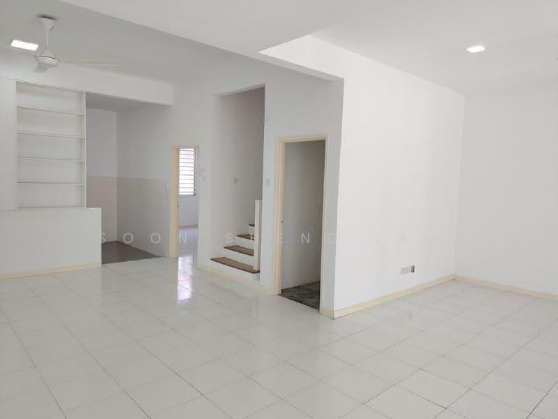 Rumah Teres 2-Tingkat untuk Dijual di TTDI Grove (Kajang) - Soon Sheng Law - Living Room - PropertyGuru.com.my