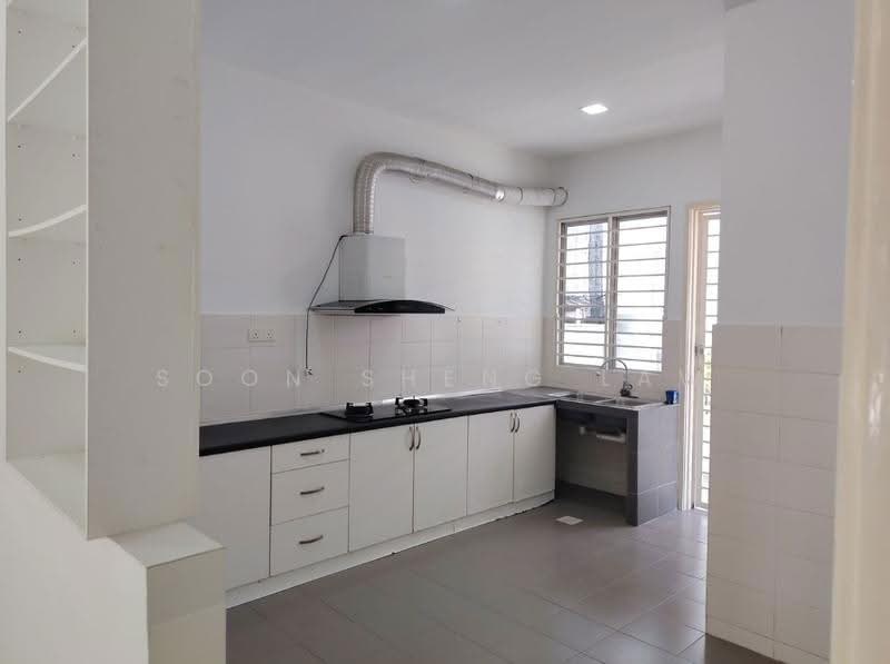 Rumah Teres 2-Tingkat untuk Dijual di TTDI Grove (Kajang) - Soon Sheng Law - Kitchen - PropertyGuru.com.my