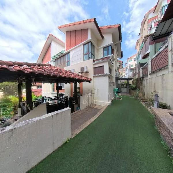 Semi-Detached House for Sale in KL City Centre (Kuala Lumpur) - Cik Maya Abdul - Exterior - PropertyGuru.com.my