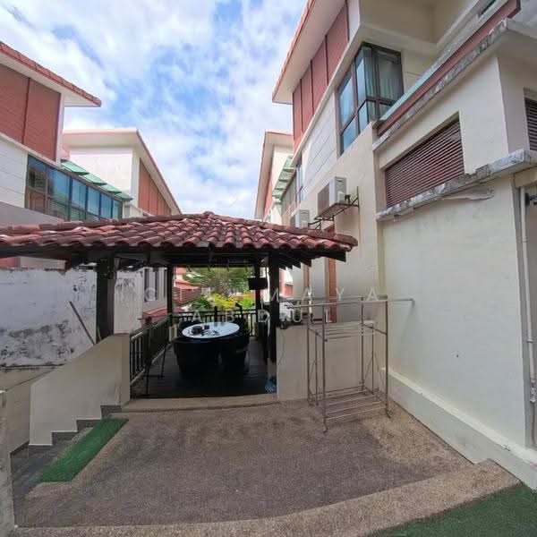 Semi-Detached House for Sale in KL City Centre (Kuala Lumpur) - Cik Maya Abdul - Exterior - PropertyGuru.com.my