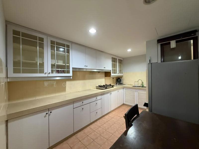 Kondominium untuk Disewa di Palm Spring @ Damansara - Regene Phang - Kitchen - PropertyGuru.com.my