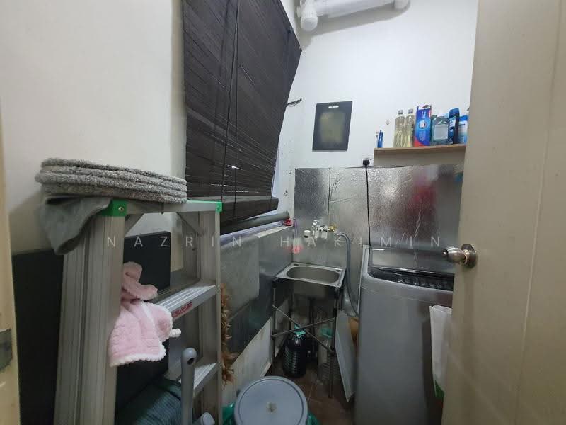 Kediaman Servis untuk Dijual di Vista Alam - Nazrin Hakimin - Interior - PropertyGuru.com.my