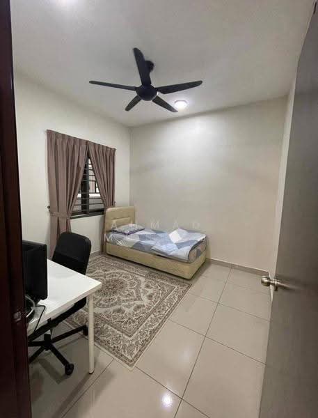 Kondominium untuk Dijual di Residensi Zamrud - Ahmad Muslim - Bedroom - PropertyGuru.com.my