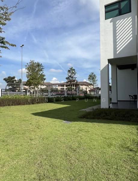 Terraced House for Sale in TAMAN PUCHONG UTAMA (Puchong) - EDNES PUNG - Exterior - PropertyGuru.com.my