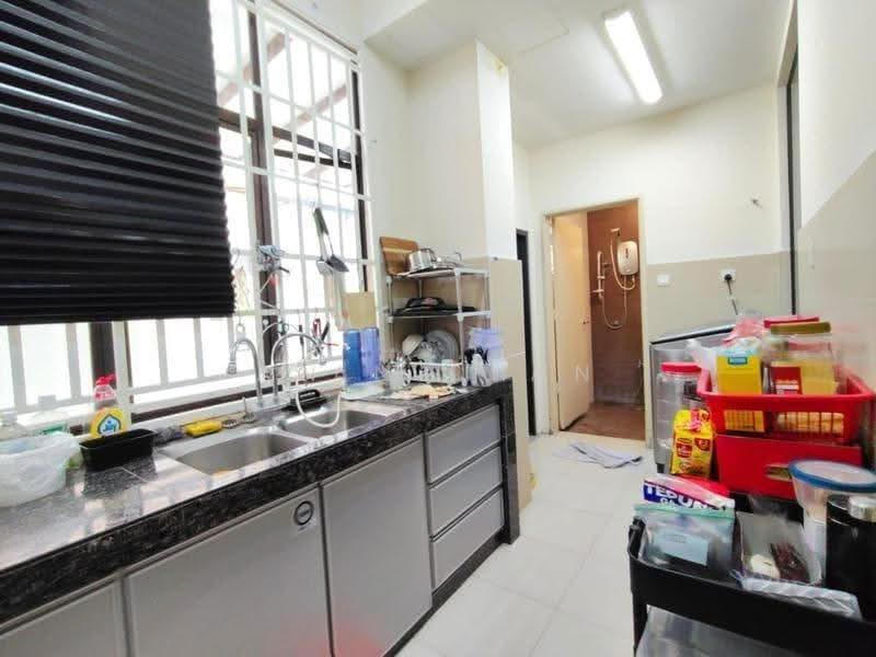 2-storey Terraced House for Sale in 16 Sierra (Puchong) - Alan Chan - Kitchen - PropertyGuru.com.my