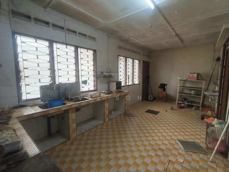 1-storey Terraced House for Sale in Kampung Baru Skudai (Skudai) - Evie Song - PropertyGuru.com.my