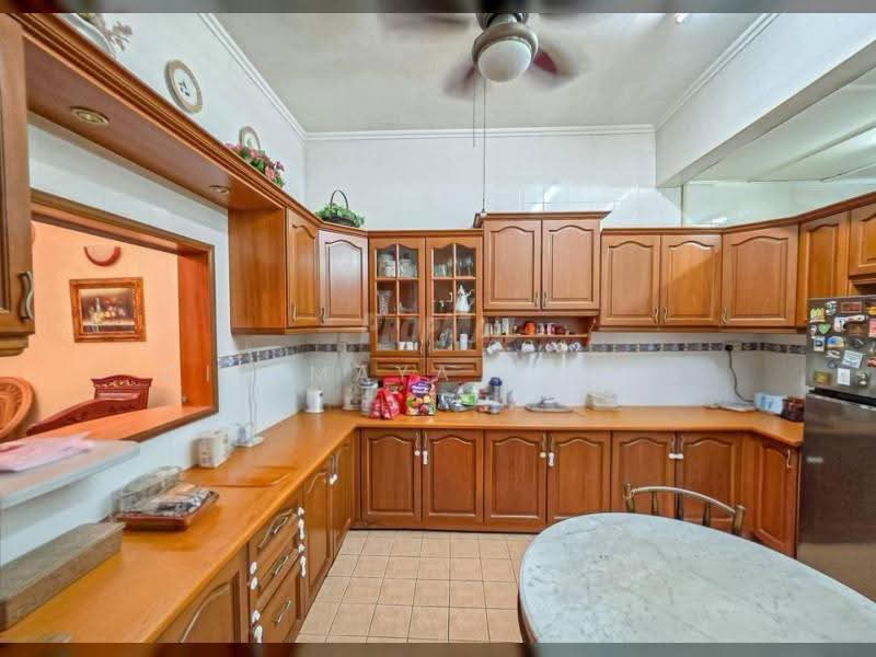 Rumah Berkembar untuk Dijual di Tiara Kemensah (Ulu Kelang) - Cik Maya Abdul - Kitchen - PropertyGuru.com.my