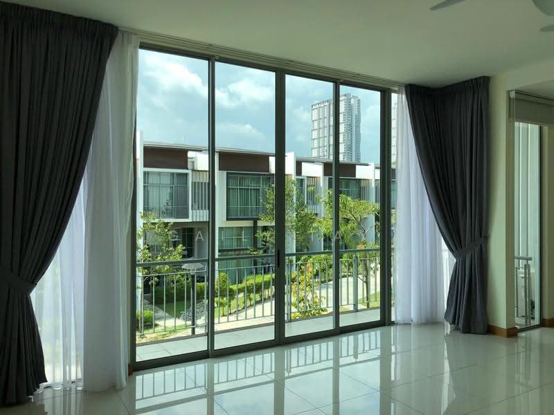 3-storey Terraced House for Sale in Cyberjaya (Selangor) - Gaily Tay - View - PropertyGuru.com.my