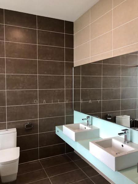 3-storey Terraced House for Sale in Cyberjaya (Selangor) - Gaily Tay - Bathroom - PropertyGuru.com.my