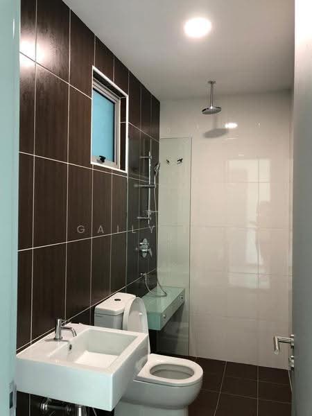 3-storey Terraced House for Sale in Cyberjaya (Selangor) - Gaily Tay - Bathroom - PropertyGuru.com.my