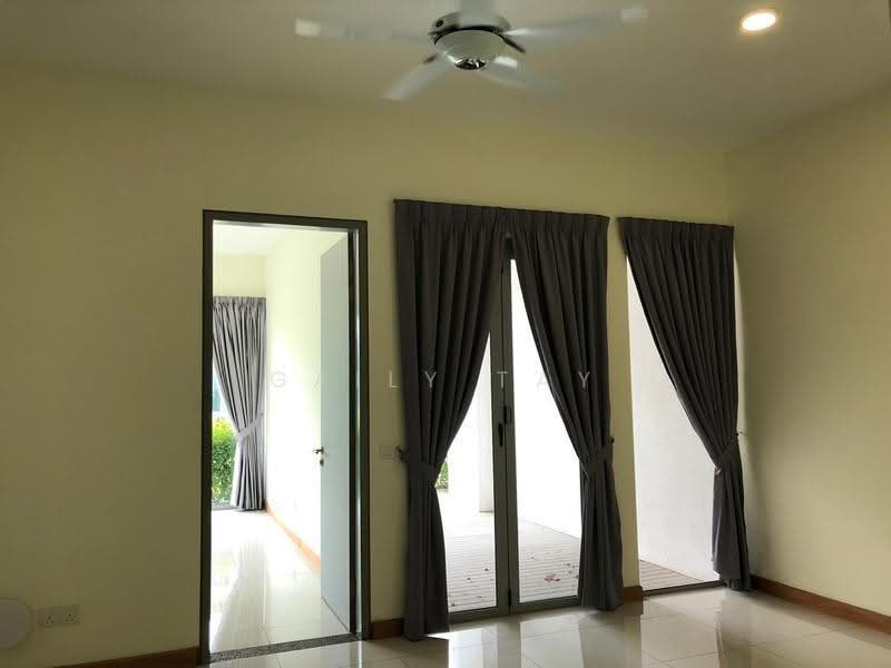 3-storey Terraced House for Sale in Cyberjaya (Selangor) - Gaily Tay - Living Room - PropertyGuru.com.my