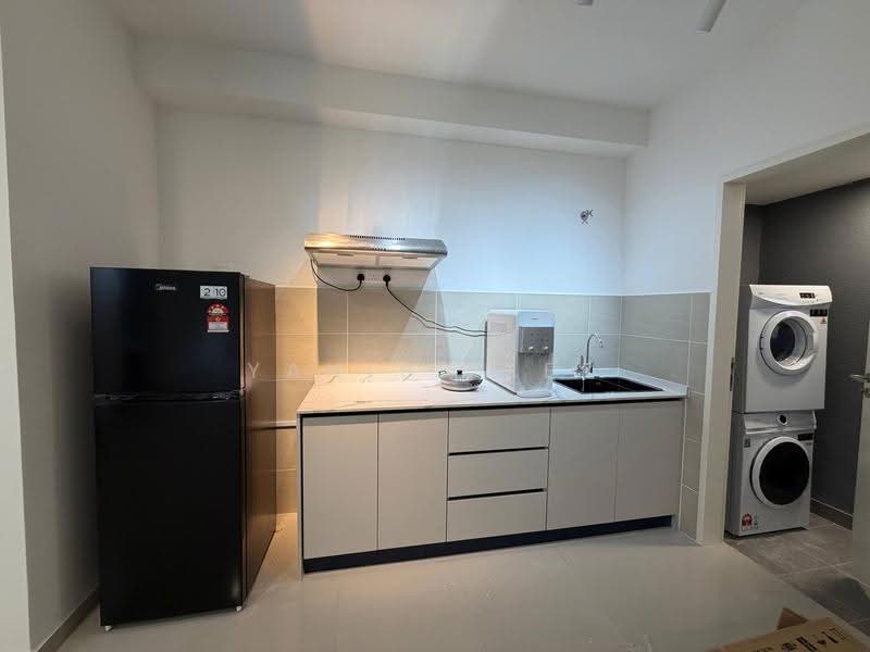 Kediaman Servis untuk Disewa di D'Clover Residences - Yanise Lee - Kitchen - PropertyGuru.com.my