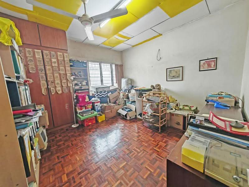 2-storey Terraced House for Sale in Taman Connaught (Cheras) - Eason Wong - Study - PropertyGuru.com.my
