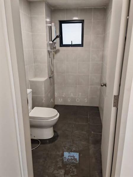 Kediaman Servis untuk Dijual di Huni @ Eco Ardence - Izzat Zamros - Bathroom - PropertyGuru.com.my