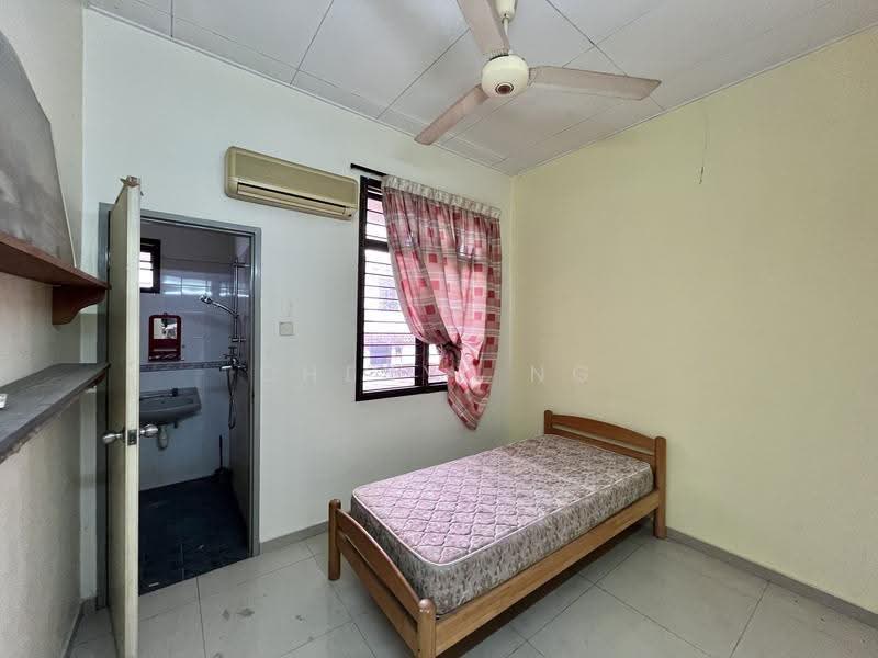 Rumah Teres 2-Tingkat untuk Disewa di Taman Desa Tebrau (Tebrau) - Cheryl Ng - PropertyGuru.com.my