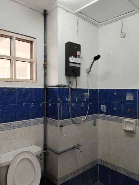 2-storey Terraced House for Rent in Bandar Kinrara Seksyen 5 (Bandar Kinrara) - James Savarinathan - Bathroom - PropertyGuru.com.my