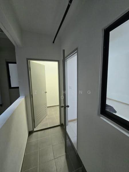 Condominium for Rent at LEA By The Hills - Zhi Hong Loh - Corridor - PropertyGuru.com.my