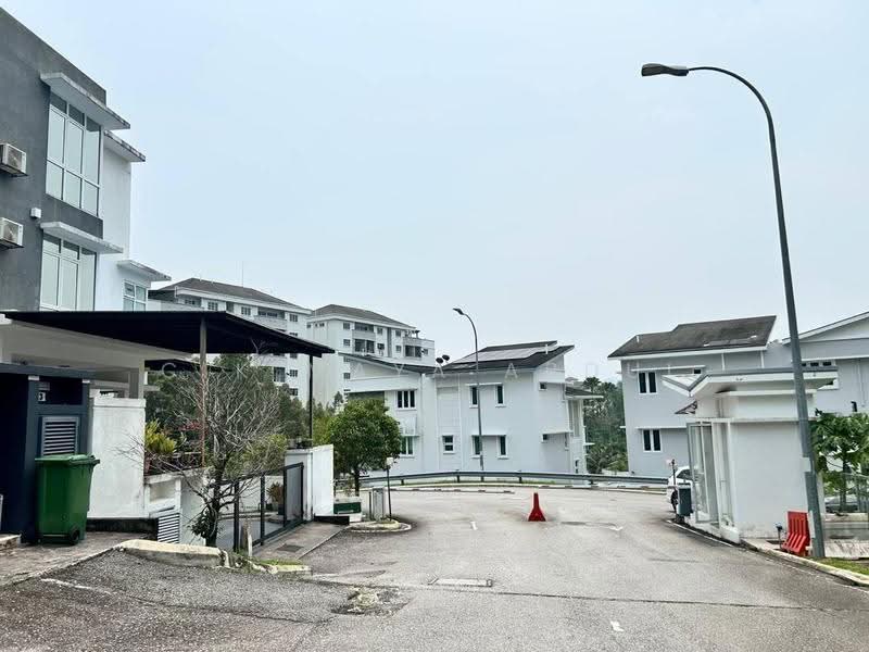 Rumah Berkembar untuk Dijual di Taman Melawati (Ulu Kelang) - Cik Maya Abdul - Exterior - PropertyGuru.com.my