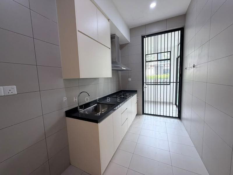 2-storey Terraced House for Sale in Senibong Cove (Masai) - Phoebe Foo - Kitchen - PropertyGuru.com.my