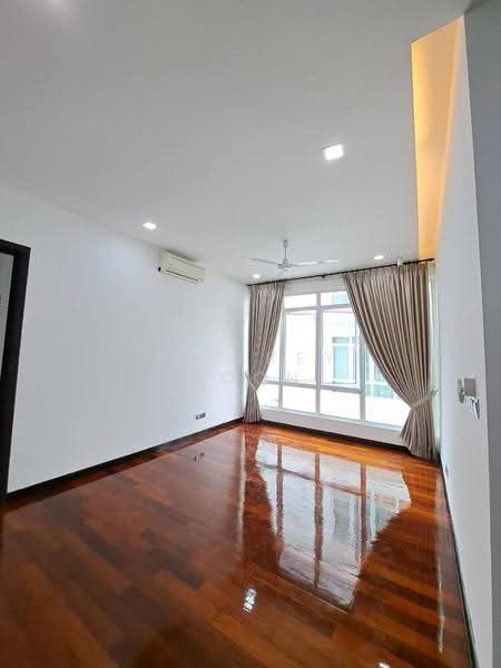 Bungalow House for Rent in Kinrara Residence (Puchong) - Jeffrey Hoon - Living Room - PropertyGuru.com.my