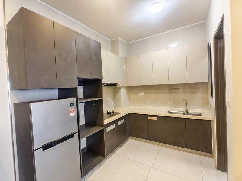 Kondominium untuk Dijual di Amberside @ Country Garden Danga Bay - Neilson Tan - Kitchen - PropertyGuru.com.my