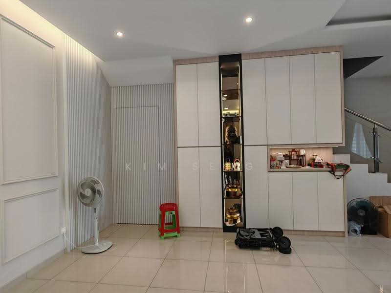 Cluster House for Sale in Taman Kluang Perdana (Kluang) - Kim Seng - Interior - PropertyGuru.com.my