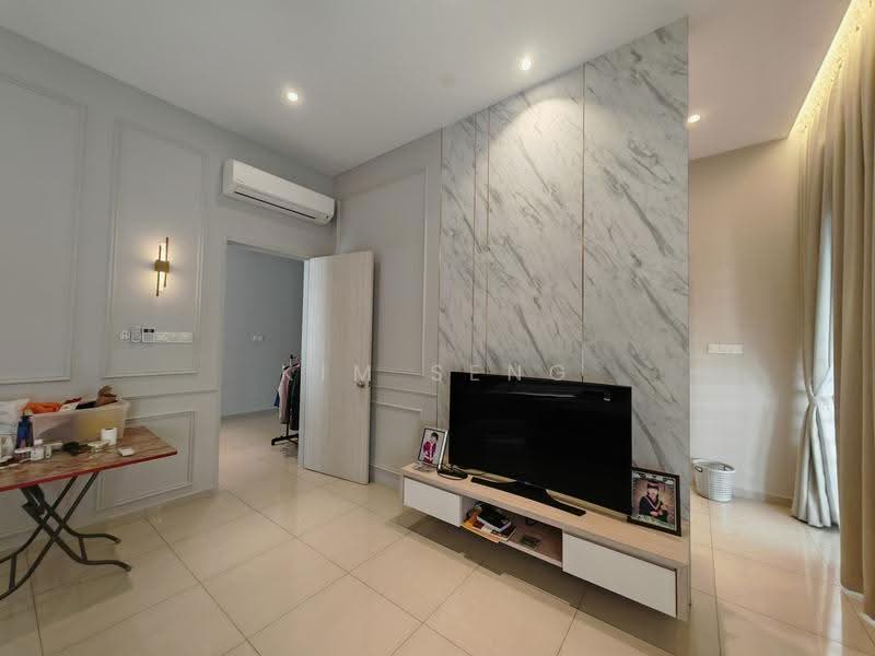 Cluster House for Sale in Taman Kluang Perdana (Kluang) - Kim Seng - PropertyGuru.com.my