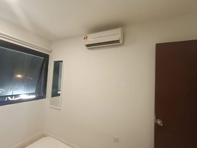Service Residence for Sale at D'Latour - Ken Woo - Interior - PropertyGuru.com.my