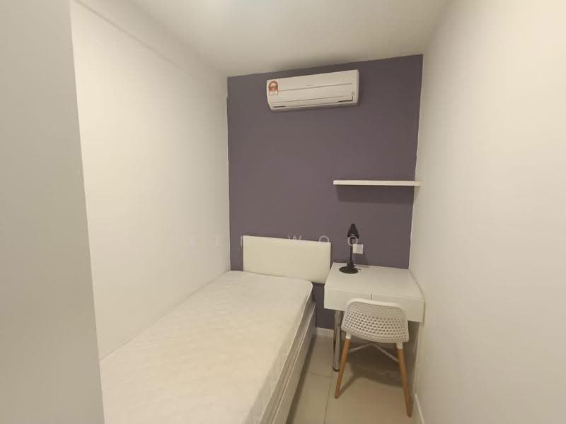 Service Residence for Sale at D'Latour - Ken Woo - Bedroom - PropertyGuru.com.my