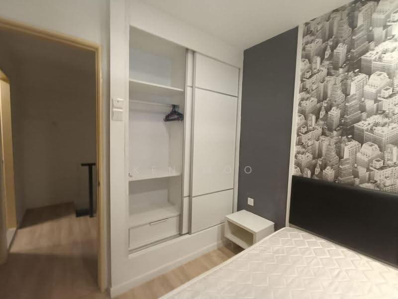 Service Residence for Sale at D'Latour - Ken Woo - Bedroom - PropertyGuru.com.my
