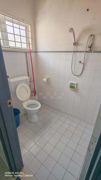 2-storey Terraced House for Sale in Kampung Batu Muda (Batu Caves) - Vincent Yong - Bathroom - PropertyGuru.com.my