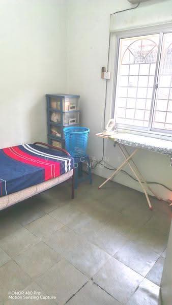 2-storey Terraced House for Sale in Kampung Batu Muda (Batu Caves) - Vincent Yong - Bedroom - PropertyGuru.com.my