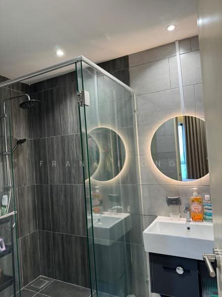 Kediaman Servis untuk Dijual di Meta City - Frankie Ong - Bathroom - PropertyGuru.com.my