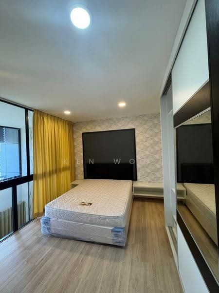 Service Residence for Sale at D'Latour - Ken Woo - Bedroom - PropertyGuru.com.my