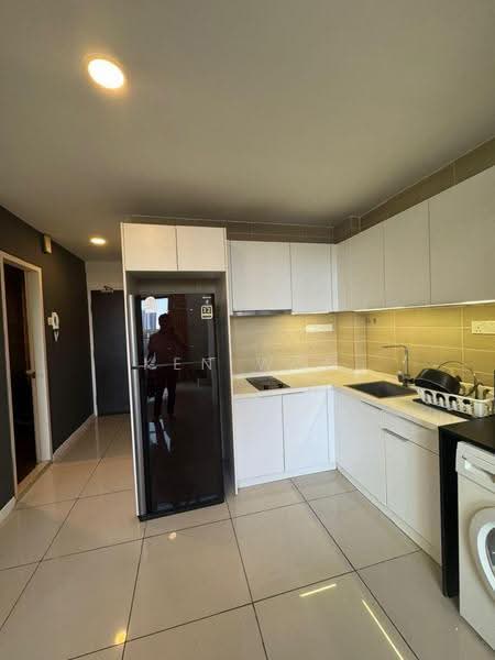 Service Residence for Sale at D'Latour - Ken Woo - Kitchen - PropertyGuru.com.my