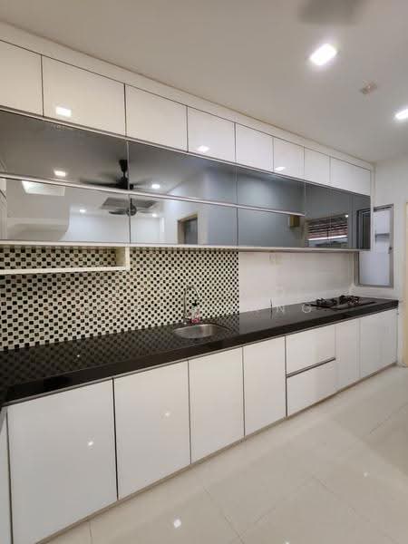 2-storey Terraced House for Sale in Setia Alam (Selangor) - Veni Foo Yoke Fuang - Kitchen - PropertyGuru.com.my