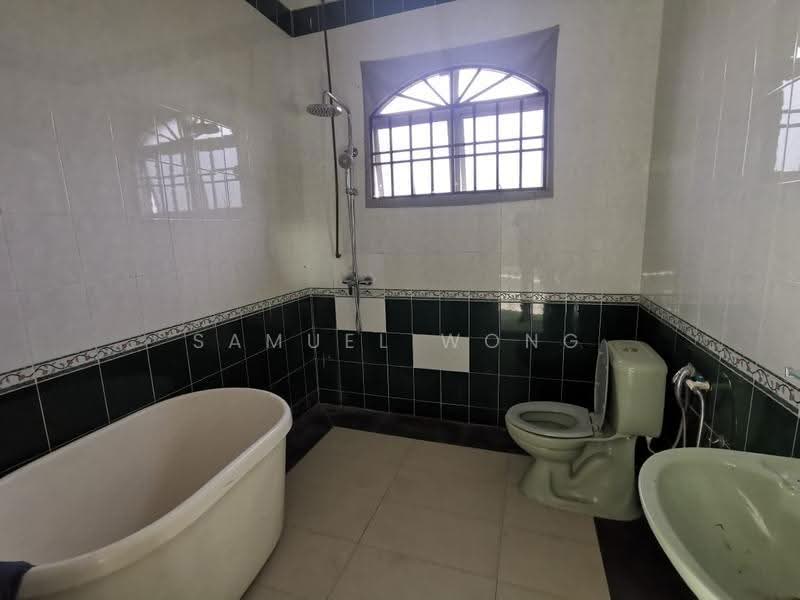 3-storey Terraced House for Sale in Taman Pulai Utama (Skudai) - Samuel Wong - PropertyGuru.com.my