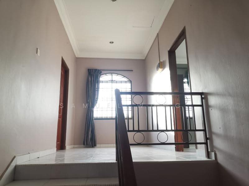 3-storey Terraced House for Sale in Taman Pulai Utama (Skudai) - Samuel Wong - PropertyGuru.com.my