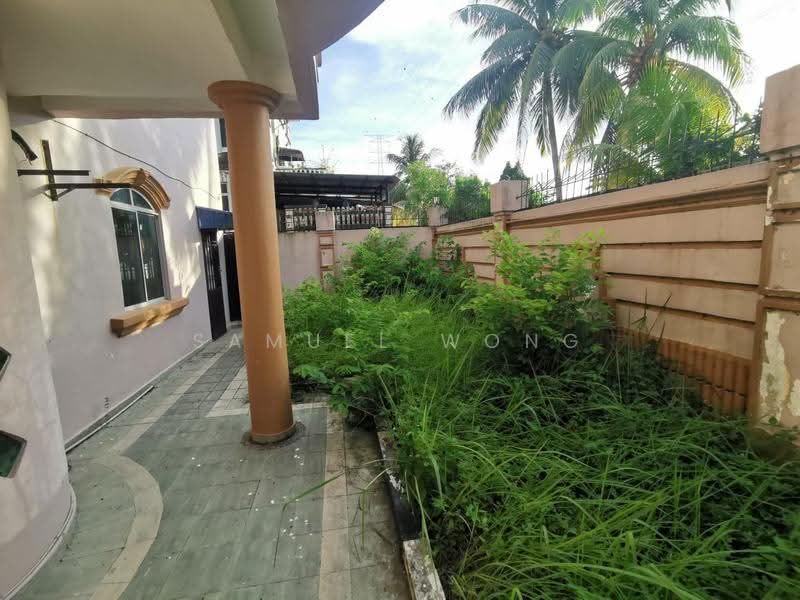 3-storey Terraced House for Sale in Taman Pulai Utama (Skudai) - Samuel Wong - PropertyGuru.com.my