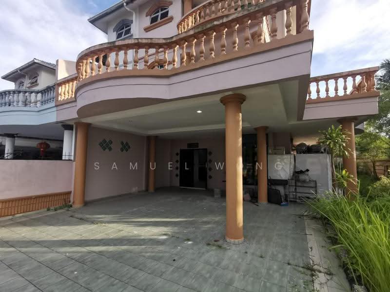 3-storey Terraced House for Sale in Taman Pulai Utama (Skudai) - Samuel Wong - PropertyGuru.com.my