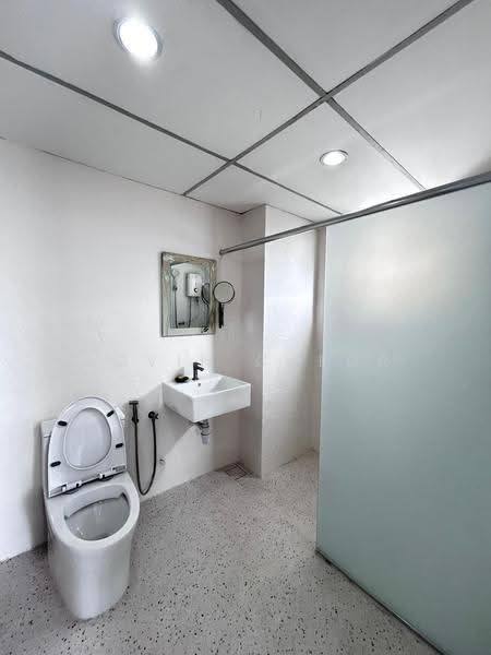 Kondominium untuk Disewa di Venice Hill - Jovin Cheor - Bathroom - PropertyGuru.com.my