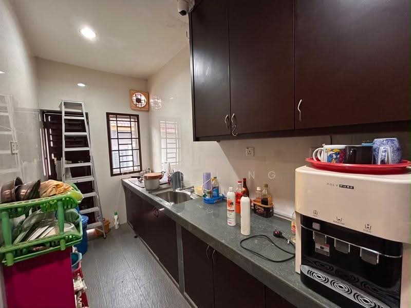 1-storey Terraced House for Rent in Bandar Jaya Putra (Johor Bahru) - Cheryl Ng - Kitchen - PropertyGuru.com.my