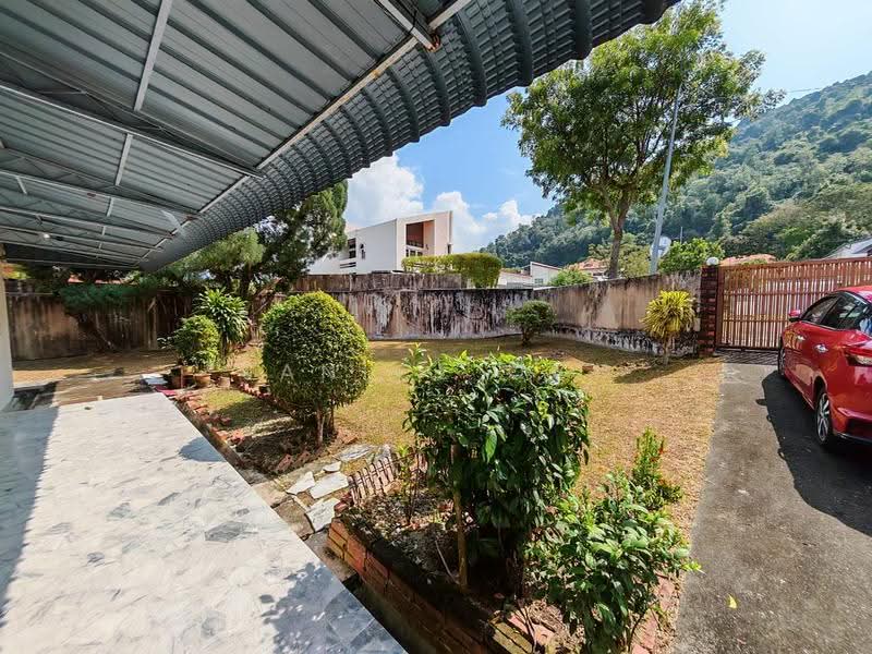 Bungalow House for Sale in Taman Jesselton (George Town) - Janice Ooi - PropertyGuru.com.my